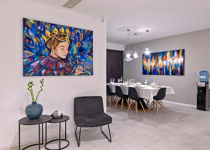 Feriehus In With Kitchen Marina